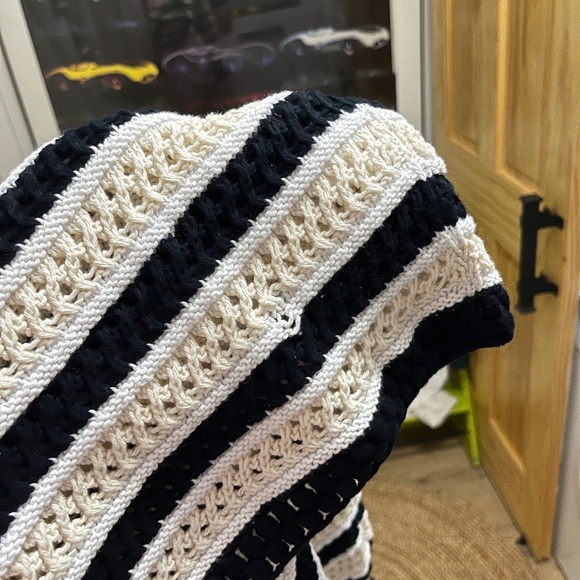 Apiece Apart Sari Corchet Cropped Sweater Size Small - Picture 10 of 11